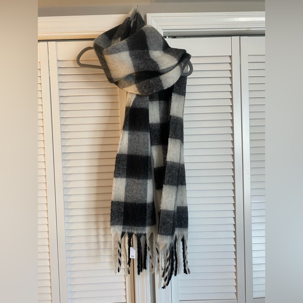 Gingham Scarf